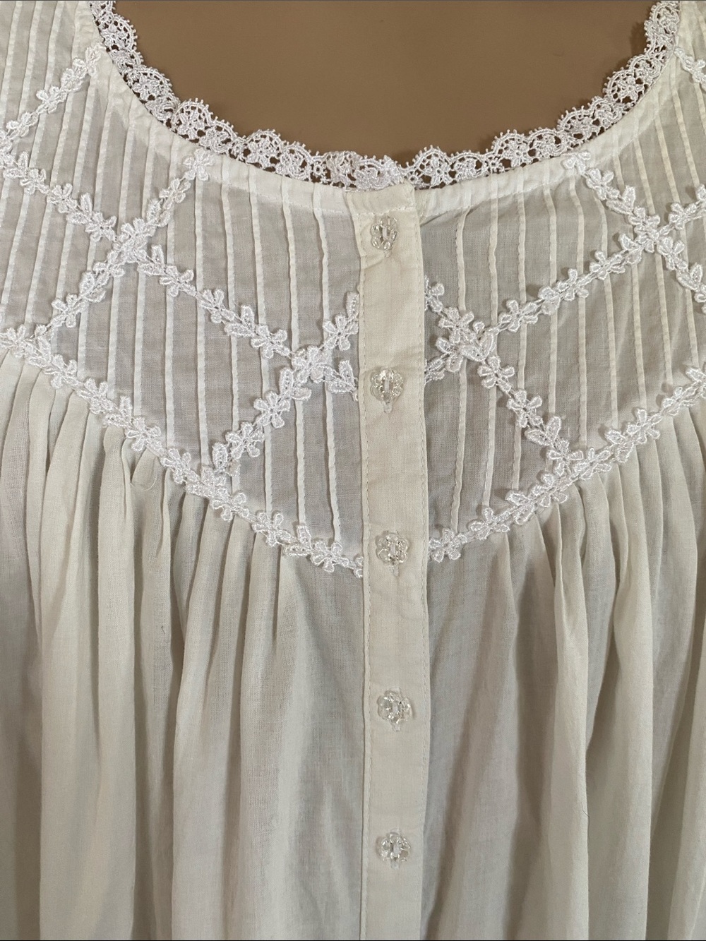 Eileen West Cream Cotton Button-Front Nightgown with Lace Yoke - Picture 5 of 11